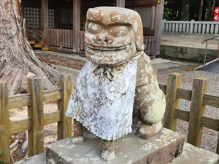 大麻比古神社の狛犬