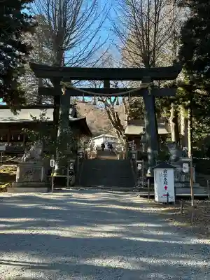 諏訪大社上社前宮(長野県)