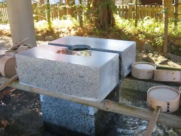 身曾岐神社の手水舎