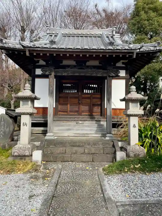 蓮勝寺の{uncategorized: "未分類", other: "その他", undefined: "問題あり", building: "その他建物", grave: "お墓", sacred_gate: "鳥居", guardian: "狛犬", statue: "像", buddha: "仏像", history: "歴史", nature: "自然", garden: "庭園", animal: "動物", pagoda: "塔", temizu: "手水舎", mountain_gate: "山門・神門", sanctuary: "本殿・本堂", subordinate: "末社・摂社", art: "芸術", scenery: "景色", jizo: "地蔵", ema: "絵馬", goshuin: "御朱印", omikuji: "おみくじ", items: "授与品その他", amulet: "お守り", goshuincho: "御朱印帳", eats: "食事", festival: "お祭り", votive_dance: "神楽", shichigosan: "七五三参", wedding: "結婚式", experience: "体験その他", initially: "初詣", around: "周辺", anti_infection: "感染症対策"}