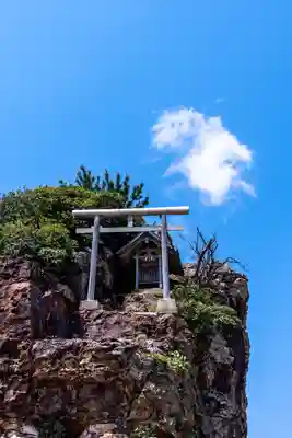 稲佐の浜 弁天島(島根県)