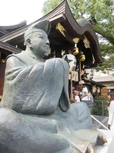 晴明神社の像