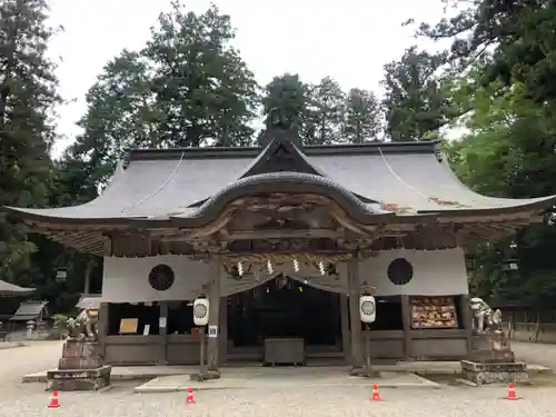 伊和神社の本殿・本堂