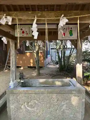 海上八幡宮の手水舎