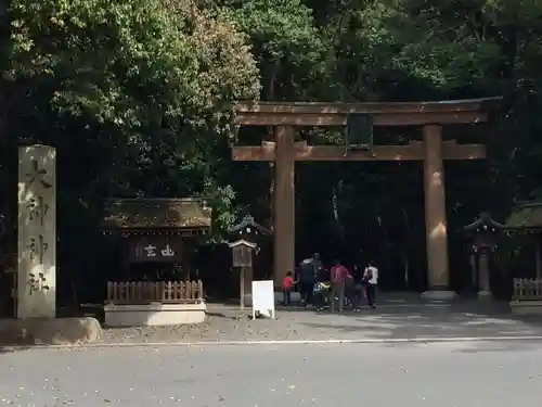 大神神社の鳥居