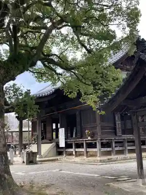 斑鳩寺の本殿・本堂