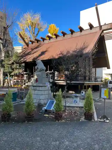 高円寺氷川神社の本殿・本堂