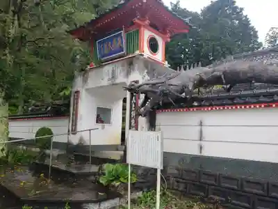西圓寺の山門・神門