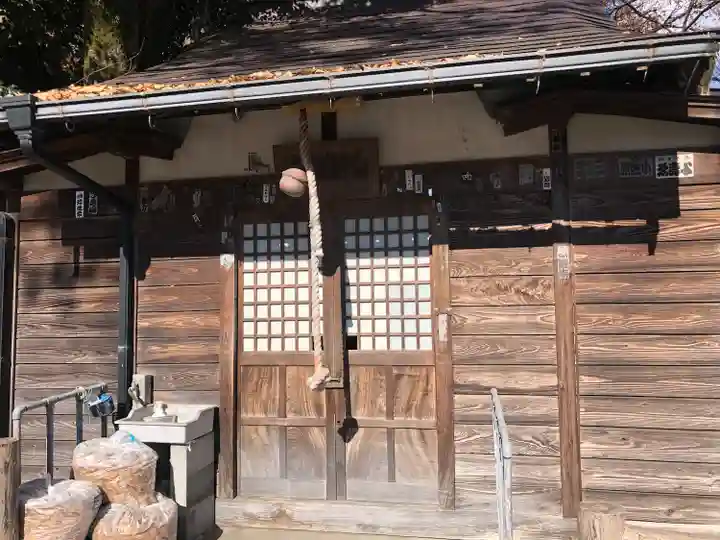 白瀧観音堂(静岡県)