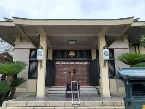 西宮成田山円満寺（圓満寺）の本殿・本堂