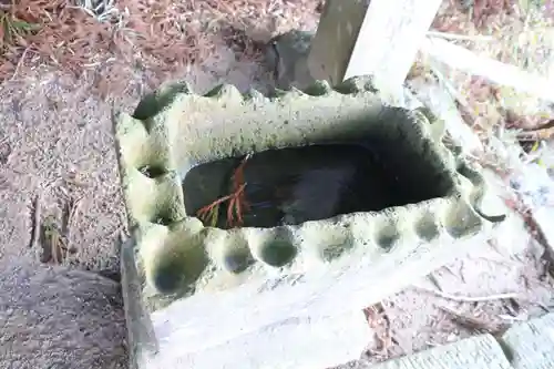 三渡神社の手水