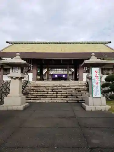 千葉縣護國神社の山門