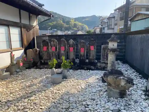 極楽寺(三重県)