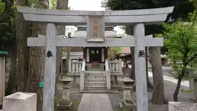 鎧神社の鳥居