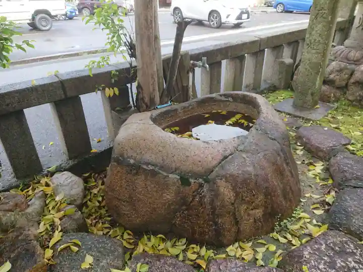 大山祗社(新生)の手水舎