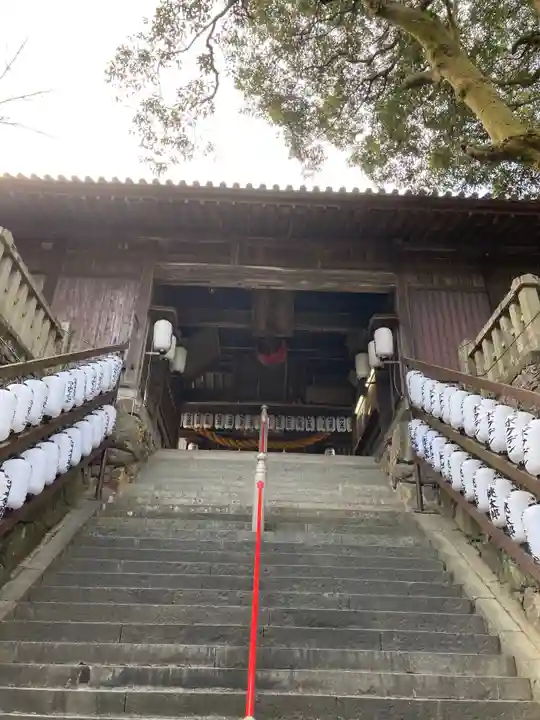 吉備津神社の山門・神門