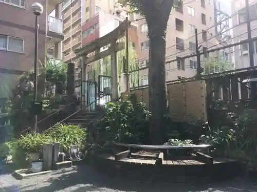 柳森神社の鳥居