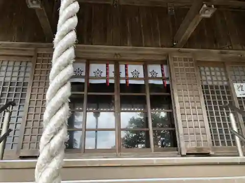 鳥海山大物忌神社吹浦口ノ宮の本殿