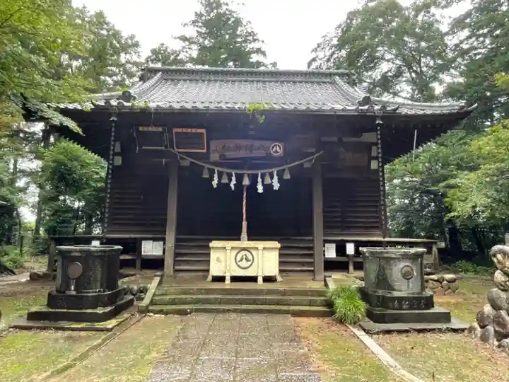 八幡神社の本殿・本堂