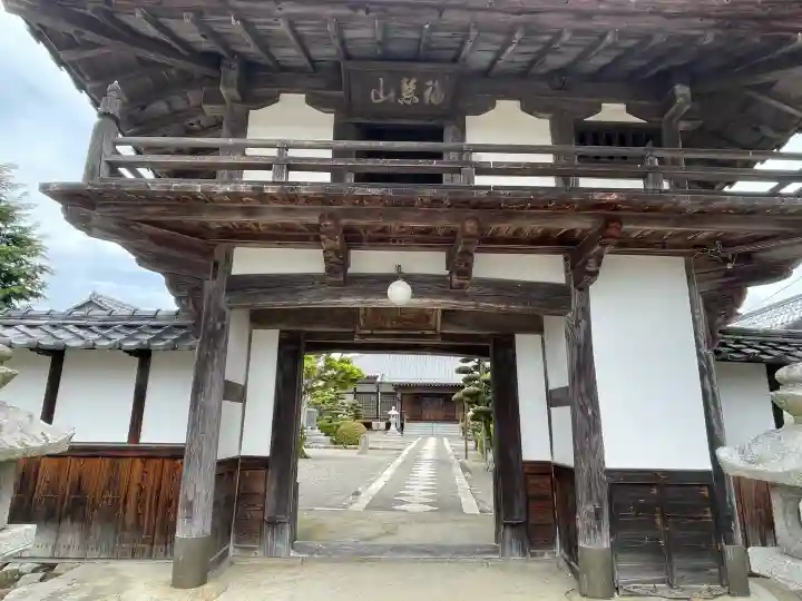 地安寺の{uncategorized: "未分類", other: "その他", undefined: "問題あり", building: "その他建物", grave: "お墓", sacred_gate: "鳥居", guardian: "狛犬", statue: "像", buddha: "仏像", history: "歴史", nature: "自然", garden: "庭園", animal: "動物", pagoda: "塔", temizu: "手水舎", mountain_gate: "山門・神門", sanctuary: "本殿・本堂", subordinate: "末社・摂社", art: "芸術", scenery: "景色", jizo: "地蔵", ema: "絵馬", goshuin: "御朱印", omikuji: "おみくじ", items: "授与品その他", amulet: "お守り", goshuincho: "御朱印帳", eats: "食事", festival: "お祭り", votive_dance: "神楽", shichigosan: "七五三参", wedding: "結婚式", experience: "体験その他", initially: "初詣", around: "周辺", anti_infection: "感染症対策"}