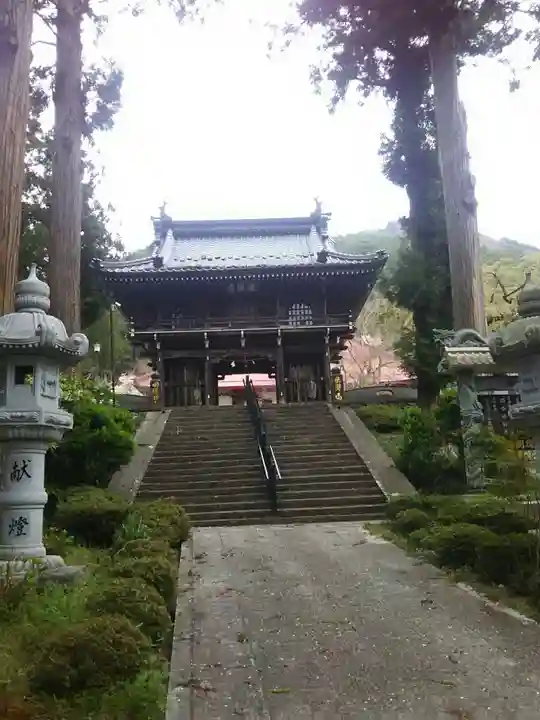 明徳寺の山門・神門