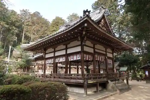 真氣神社の本殿