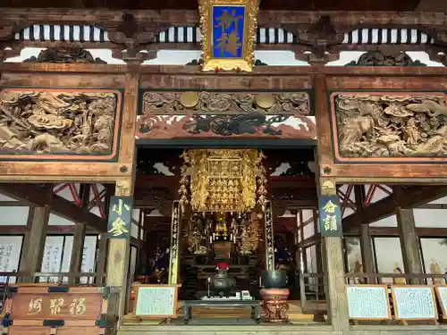 雲洞庵の本殿・本堂