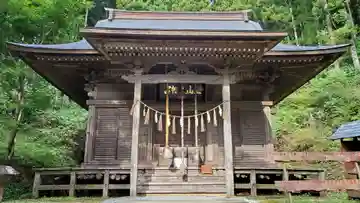 上山八幡宮の本殿・本堂