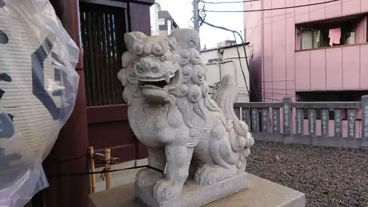元三島神社の狛犬
