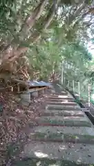 唐臼神社の建物その他