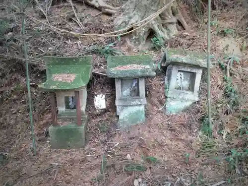 高龗神社の末社