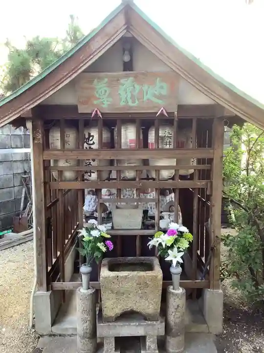 地蔵尊の本殿・本堂