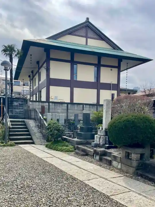 正応寺の{uncategorized: "未分類", other: "その他", undefined: "問題あり", building: "その他建物", grave: "お墓", sacred_gate: "鳥居", guardian: "狛犬", statue: "像", buddha: "仏像", history: "歴史", nature: "自然", garden: "庭園", animal: "動物", pagoda: "塔", temizu: "手水舎", mountain_gate: "山門・神門", sanctuary: "本殿・本堂", subordinate: "末社・摂社", art: "芸術", scenery: "景色", jizo: "地蔵", ema: "絵馬", goshuin: "御朱印", omikuji: "おみくじ", items: "授与品その他", amulet: "お守り", goshuincho: "御朱印帳", eats: "食事", festival: "お祭り", votive_dance: "神楽", shichigosan: "七五三参", wedding: "結婚式", experience: "体験その他", initially: "初詣", around: "周辺", anti_infection: "感染症対策"}