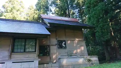 八海神社の本殿