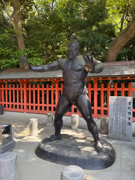 住吉神社の像