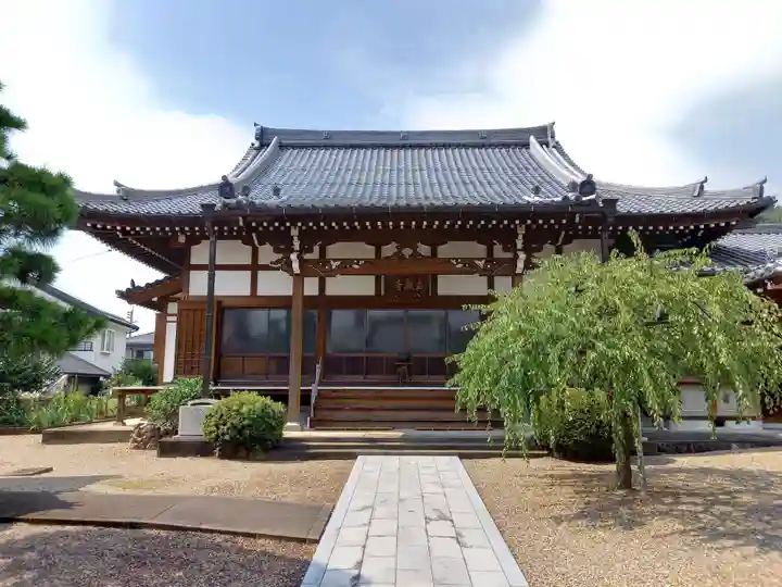立蔵寺の本殿・本堂