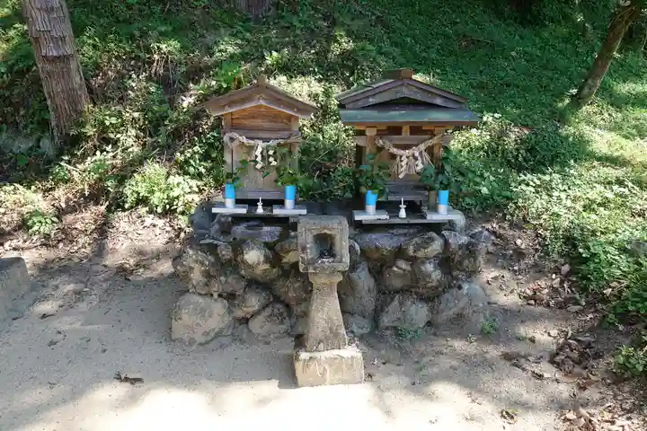 久須斯神社の末社・摂社