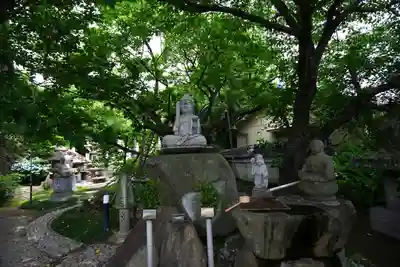 地蔵院の手水舎