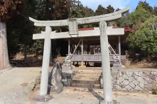 谷八幡神社の鳥居