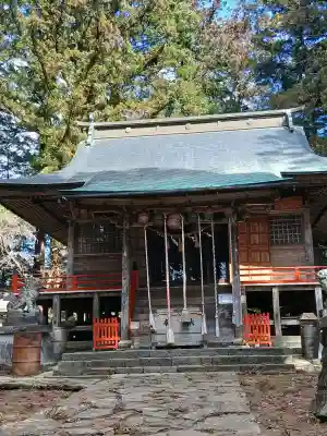 熊野神社の{uncategorized: "未分類", other: "その他", undefined: "問題あり", building: "その他建物", grave: "お墓", sacred_gate: "鳥居", guardian: "狛犬", statue: "像", buddha: "仏像", history: "歴史", nature: "自然", garden: "庭園", animal: "動物", pagoda: "塔", temizu: "手水舎", mountain_gate: "山門・神門", sanctuary: "本殿・本堂", subordinate: "末社・摂社", art: "芸術", scenery: "景色", jizo: "地蔵", ema: "絵馬", goshuin: "御朱印", omikuji: "おみくじ", items: "授与品その他", amulet: "お守り", goshuincho: "御朱印帳", eats: "食事", festival: "お祭り", votive_dance: "神楽", shichigosan: "七五三参", wedding: "結婚式", experience: "体験その他", initially: "初詣", around: "周辺", anti_infection: "感染症対策"}