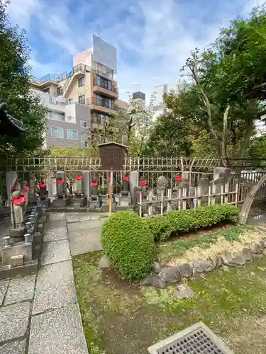 待乳山聖天（本龍院）の地蔵