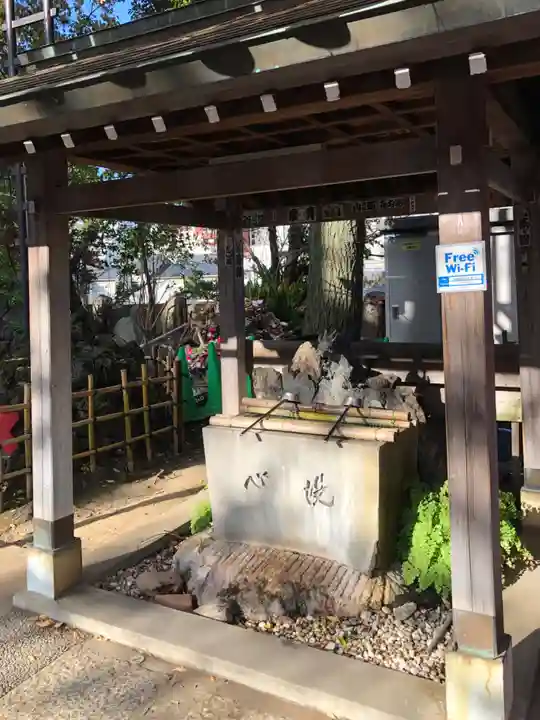 須賀神社の手水舎
