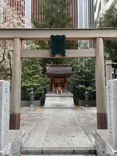 薬祖神社の{uncategorized: "未分類", other: "その他", undefined: "問題あり", building: "その他建物", grave: "お墓", sacred_gate: "鳥居", guardian: "狛犬", statue: "像", buddha: "仏像", history: "歴史", nature: "自然", garden: "庭園", animal: "動物", pagoda: "塔", temizu: "手水舎", mountain_gate: "山門・神門", sanctuary: "本殿・本堂", subordinate: "末社・摂社", art: "芸術", scenery: "景色", jizo: "地蔵", ema: "絵馬", goshuin: "御朱印", omikuji: "おみくじ", items: "授与品その他", amulet: "お守り", goshuincho: "御朱印帳", eats: "食事", festival: "お祭り", votive_dance: "神楽", shichigosan: "七五三参", wedding: "結婚式", experience: "体験その他", initially: "初詣", around: "周辺", anti_infection: "感染症対策"}