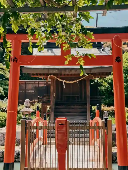 龍田大社の{uncategorized: "未分類", other: "その他", undefined: "問題あり", building: "その他建物", grave: "お墓", sacred_gate: "鳥居", guardian: "狛犬", statue: "像", buddha: "仏像", history: "歴史", nature: "自然", garden: "庭園", animal: "動物", pagoda: "塔", temizu: "手水舎", mountain_gate: "山門・神門", sanctuary: "本殿・本堂", subordinate: "末社・摂社", art: "芸術", scenery: "景色", jizo: "地蔵", ema: "絵馬", goshuin: "御朱印", omikuji: "おみくじ", items: "授与品その他", amulet: "お守り", goshuincho: "御朱印帳", eats: "食事", festival: "お祭り", votive_dance: "神楽", shichigosan: "七五三参", wedding: "結婚式", experience: "体験その他", initially: "初詣", around: "周辺", anti_infection: "感染症対策"}