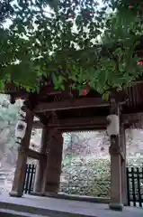 鞍馬寺の山門