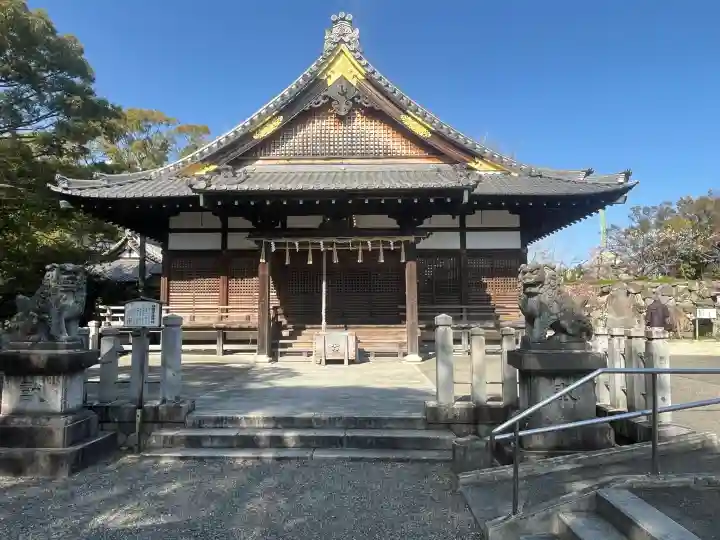 鎭國守國神社の{uncategorized: "未分類", other: "その他", undefined: "問題あり", building: "その他建物", grave: "お墓", sacred_gate: "鳥居", guardian: "狛犬", statue: "像", buddha: "仏像", history: "歴史", nature: "自然", garden: "庭園", animal: "動物", pagoda: "塔", temizu: "手水舎", mountain_gate: "山門・神門", sanctuary: "本殿・本堂", subordinate: "末社・摂社", art: "芸術", scenery: "景色", jizo: "地蔵", ema: "絵馬", goshuin: "御朱印", omikuji: "おみくじ", items: "授与品その他", amulet: "お守り", goshuincho: "御朱印帳", eats: "食事", festival: "お祭り", votive_dance: "神楽", shichigosan: "七五三参", wedding: "結婚式", experience: "体験その他", initially: "初詣", around: "周辺", anti_infection: "感染症対策"}