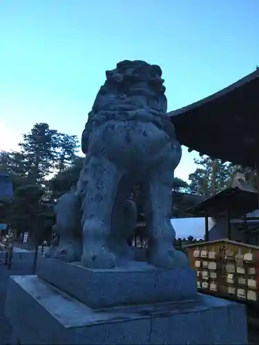 甲斐國一宮 浅間神社の狛犬