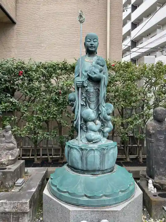 浄心寺の{uncategorized: "未分類", other: "その他", undefined: "問題あり", building: "その他建物", grave: "お墓", sacred_gate: "鳥居", guardian: "狛犬", statue: "像", buddha: "仏像", history: "歴史", nature: "自然", garden: "庭園", animal: "動物", pagoda: "塔", temizu: "手水舎", mountain_gate: "山門・神門", sanctuary: "本殿・本堂", subordinate: "末社・摂社", art: "芸術", scenery: "景色", jizo: "地蔵", ema: "絵馬", goshuin: "御朱印", omikuji: "おみくじ", items: "授与品その他", amulet: "お守り", goshuincho: "御朱印帳", eats: "食事", festival: "お祭り", votive_dance: "神楽", shichigosan: "七五三参", wedding: "結婚式", experience: "体験その他", initially: "初詣", around: "周辺", anti_infection: "感染症対策"}