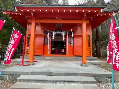 鶴若稲荷神社の{uncategorized: "未分類", other: "その他", undefined: "問題あり", building: "その他建物", grave: "お墓", sacred_gate: "鳥居", guardian: "狛犬", statue: "像", buddha: "仏像", history: "歴史", nature: "自然", garden: "庭園", animal: "動物", pagoda: "塔", temizu: "手水舎", mountain_gate: "山門・神門", sanctuary: "本殿・本堂", subordinate: "末社・摂社", art: "芸術", scenery: "景色", jizo: "地蔵", ema: "絵馬", goshuin: "御朱印", omikuji: "おみくじ", items: "授与品その他", amulet: "お守り", goshuincho: "御朱印帳", eats: "食事", festival: "お祭り", votive_dance: "神楽", shichigosan: "七五三参", wedding: "結婚式", experience: "体験その他", initially: "初詣", around: "周辺", anti_infection: "感染症対策"}