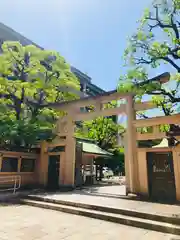 坐摩神社の鳥居